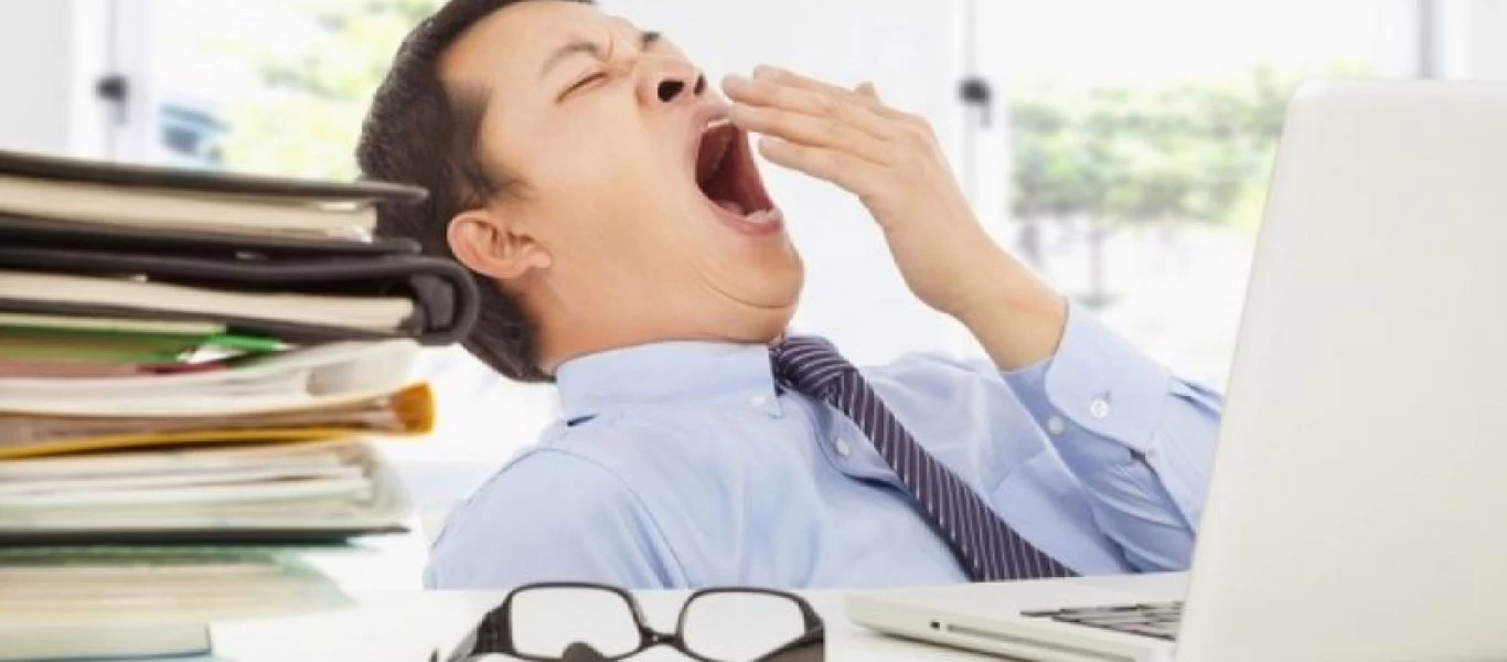 Σας λείπει ύπνος; Κάντε το τεστ με το κουτάλι! (βίντεο)